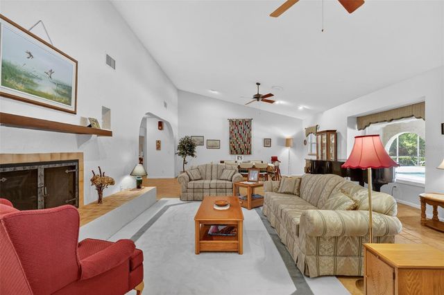 1109 ELYSIUM BOULEVARD, Mount Dora, FL 32757