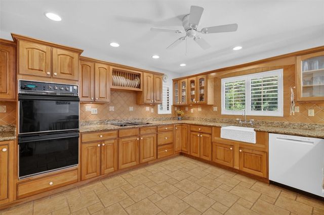 1109 ELYSIUM BOULEVARD, Mount Dora, FL 32757
