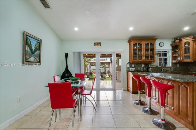 5673 SW 149th Ave, Miami, FL 33193