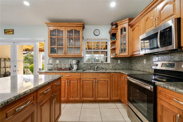 5673 SW 149th Ave, Miami, FL 33193