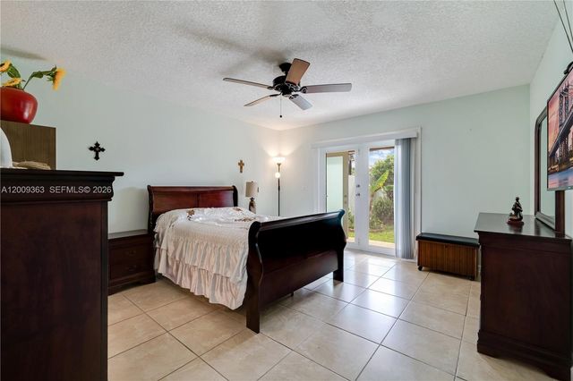 5673 SW 149th Ave, Miami, FL 33193