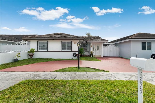 5673 SW 149th Ave, Miami, FL 33193