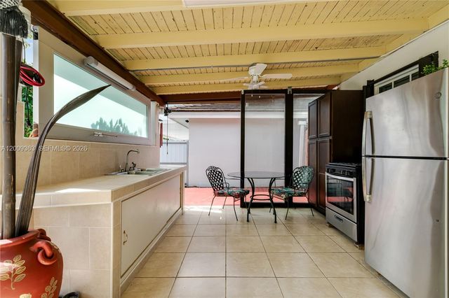 5673 SW 149th Ave, Miami, FL 33193