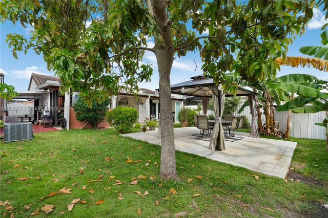 5673 SW 149th Ave, Miami, FL 33193