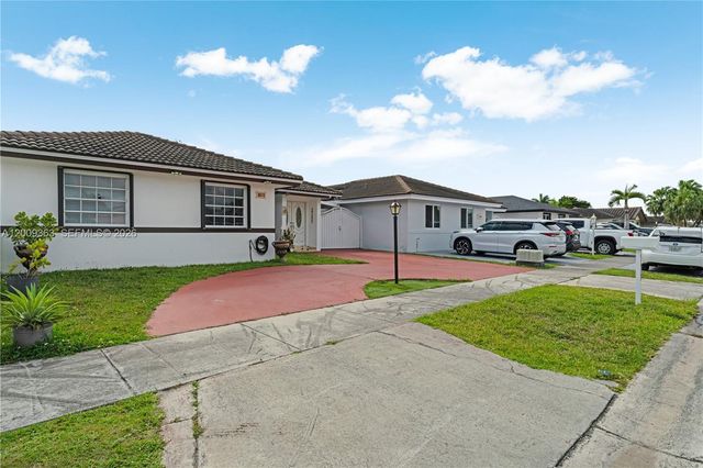 5673 SW 149th Ave, Miami, FL 33193