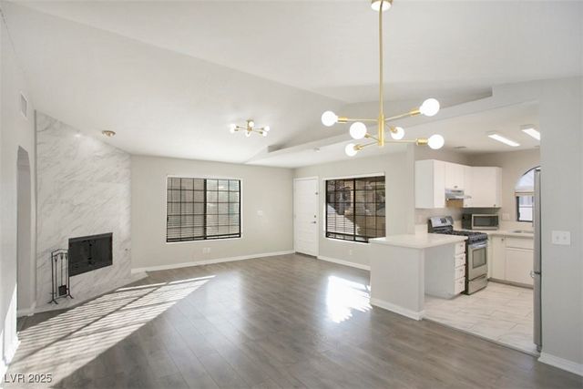 1411 Santa Margarita Street E, Las Vegas, NV 89146