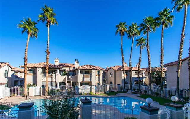 1411 Santa Margarita Street E, Las Vegas, NV 89146