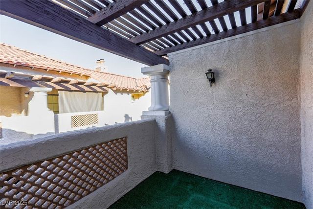 1411 Santa Margarita Street E, Las Vegas, NV 89146