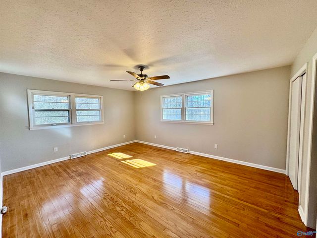 118 Pauline Drive, Hazel Green, AL 35750