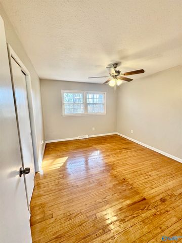 118 Pauline Drive, Hazel Green, AL 35750