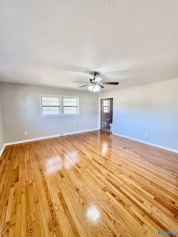 118 Pauline Drive, Hazel Green, AL 35750