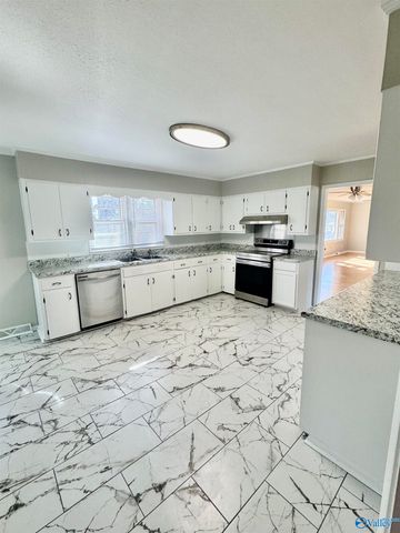 118 Pauline Drive, Hazel Green, AL 35750