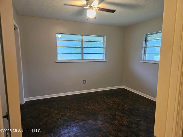 705 S Forest Avenue, Long Beach, MS 39560