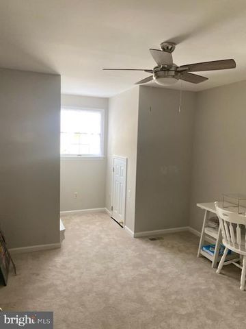 43 HUNTERS RUN, Newtown Square, PA 19073