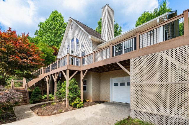 44 Deer Meadows Drive, Candler, NC 28715