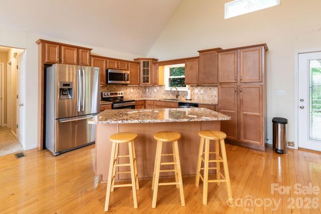 44 Deer Meadows Drive, Candler, NC 28715