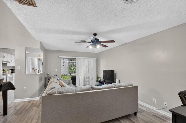 5314 SAPPHIRE Valley, Boca Raton, FL 33486