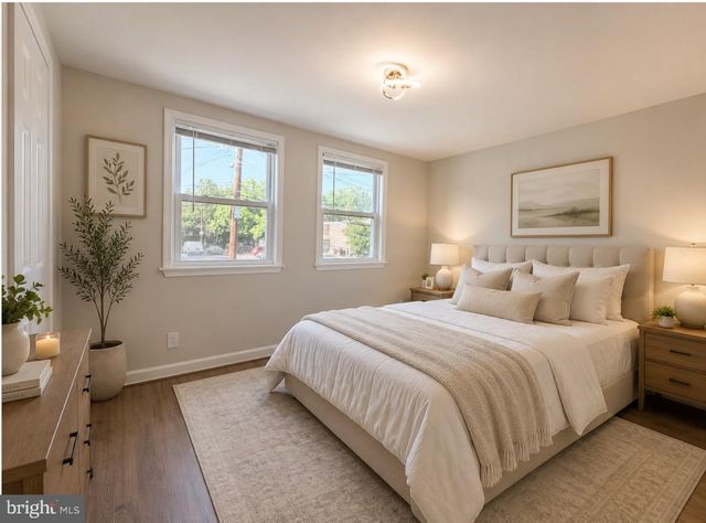 327 BIGLEY AVE, Baltimore, MD 21227