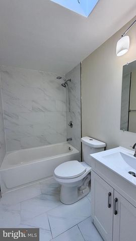 327 BIGLEY AVE, Baltimore, MD 21227