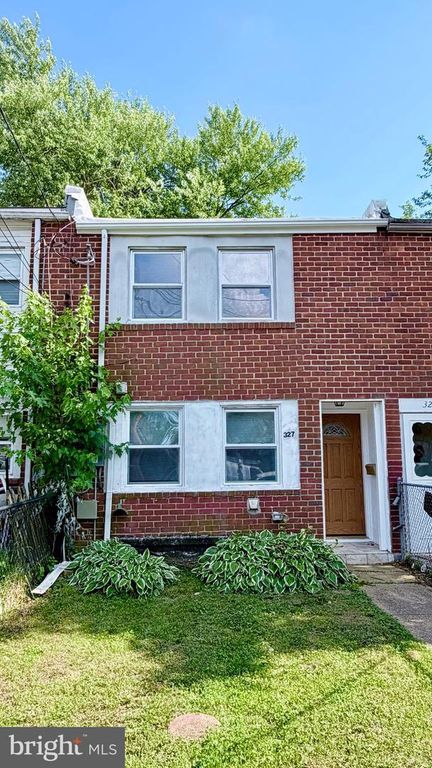 327 BIGLEY AVE, Baltimore, MD 21227