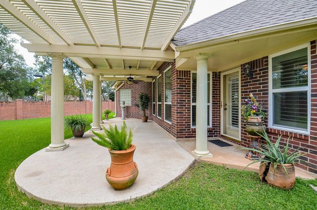 15311 Truslow Point Lane, Sugar Land, TX 77478