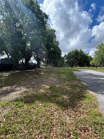 1445 CARTER STREET, Auburndale, FL 33823