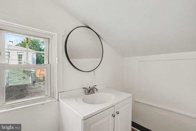 929 WASHINGTON ST, Reading, PA 19601