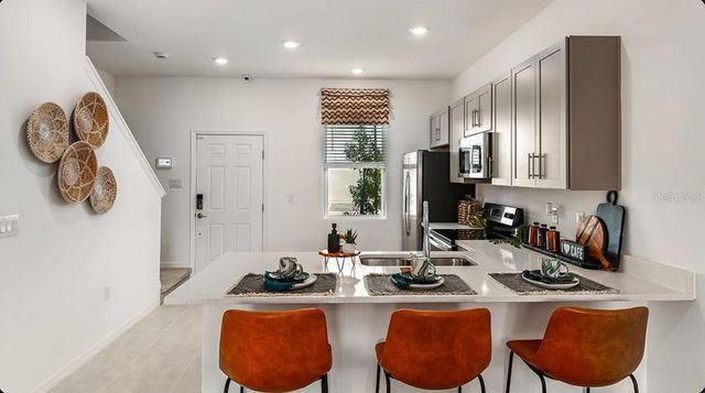10652 ORBIT TERRACE, Sarasota, FL 34241