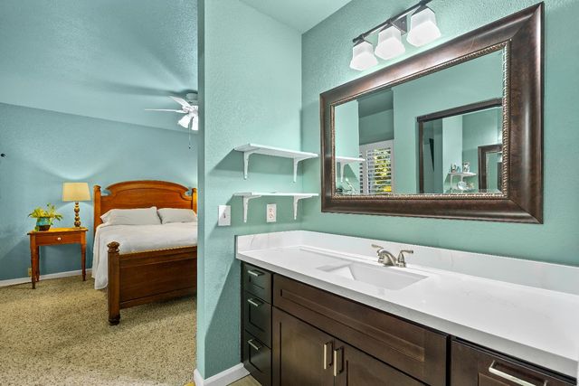 2280 Hurley Way #30, Sacramento, CA 95825