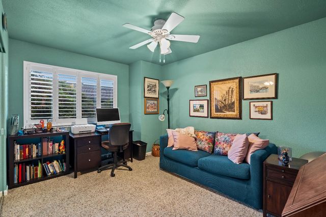 2280 Hurley Way #30, Sacramento, CA 95825