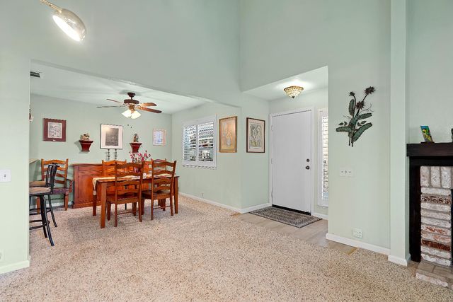 2280 Hurley Way #30, Sacramento, CA 95825