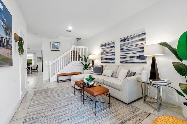 15987 SW 2nd Place 1, Pembroke Pines, FL 33027