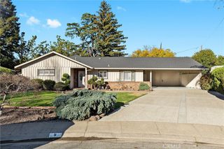 5 Canterbury Circle, Chico, CA 95926
