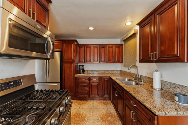 164 Harding Avenue, Oxnard, CA 93030