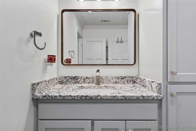 9133 Hwy 10, Tahlequah, OK 74464