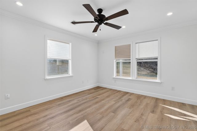 9133 Hwy 10, Tahlequah, OK 74464