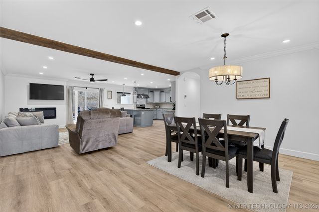 9133 Hwy 10, Tahlequah, OK 74464