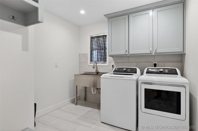 9133 Hwy 10, Tahlequah, OK 74464