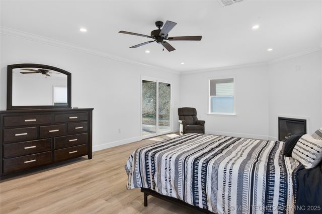 9133 Hwy 10, Tahlequah, OK 74464