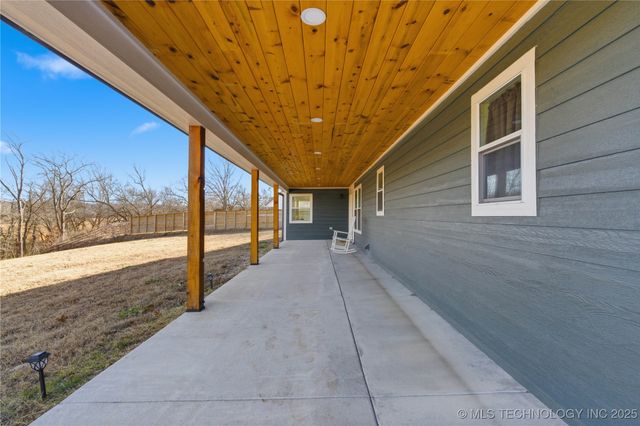 9133 Hwy 10, Tahlequah, OK 74464