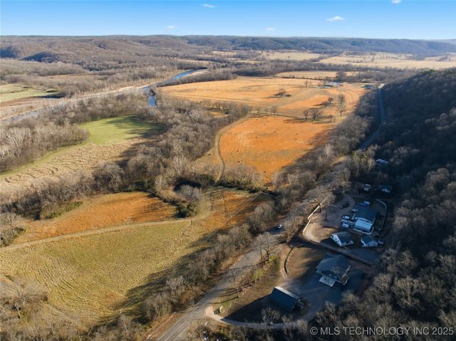 9133 Hwy 10, Tahlequah, OK 74464