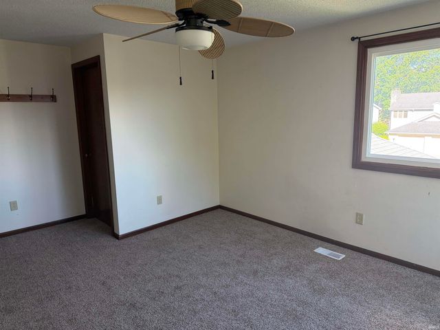 4505 Brookshire Circle, Fort Wayne, IN 46835