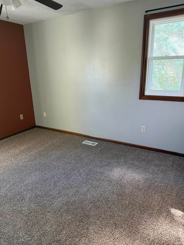 4505 Brookshire Circle, Fort Wayne, IN 46835