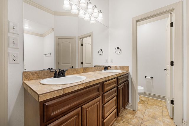 109 Danielle Cir, Maumelle, AR 72113