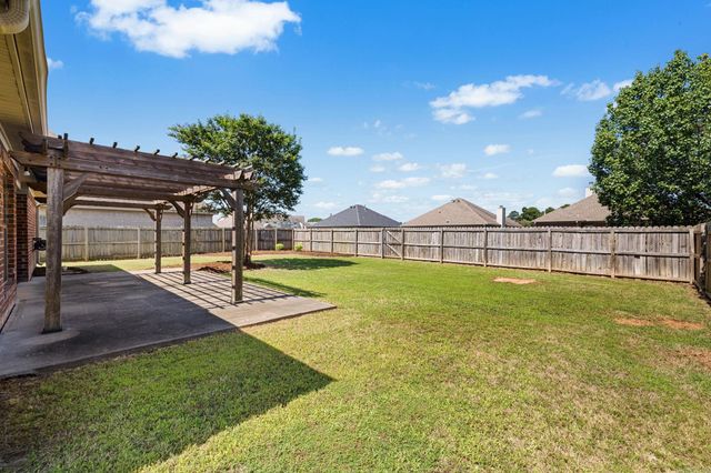 109 Danielle Cir, Maumelle, AR 72113