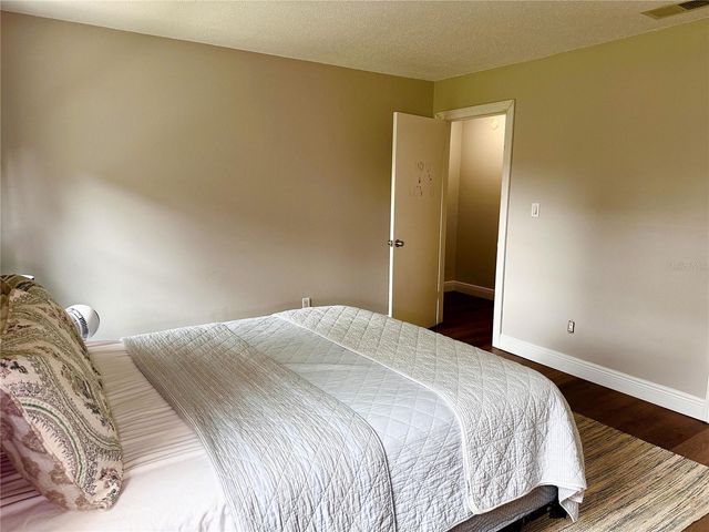 820 PARK LAKE CIRCLE 11, Maitland, FL 32751