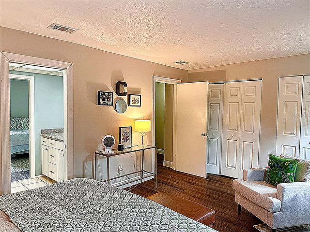 820 PARK LAKE CIRCLE 11, Maitland, FL 32751