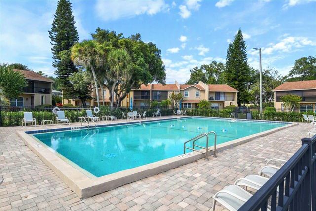 820 PARK LAKE CIRCLE 11, Maitland, FL 32751