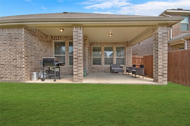 3720 Trillium Drive, Fort Worth, TX 76244