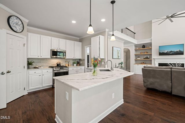 716 Stinhurst Drive, Durham, NC 27713